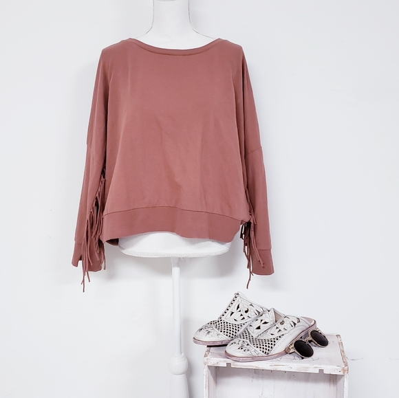 Amuse Society Tops - Amuse Society Fringe Pullover